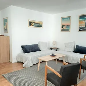  Appartement Appartement Biarritz, 2 pièces, 4 personnes - FR-1-239-498 France