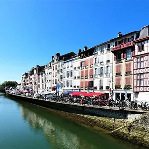  Hébergement de vacances Basque Style House 15 Min From Bidart Beaches France