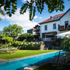 Hotel Le Clos Des Sens