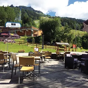 Holiday park Lagrange Le Roc Belle Face